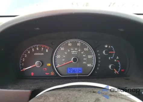 2007 Hyundai Elantra Gls z USA, uszkodzony, nr VIN KMHDU46D17U146719